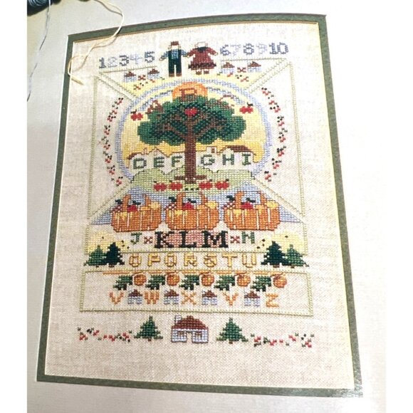 Holidays In Cross-Stitch 1990: The Vanessa-Ann Collection - Picture 4 of 4